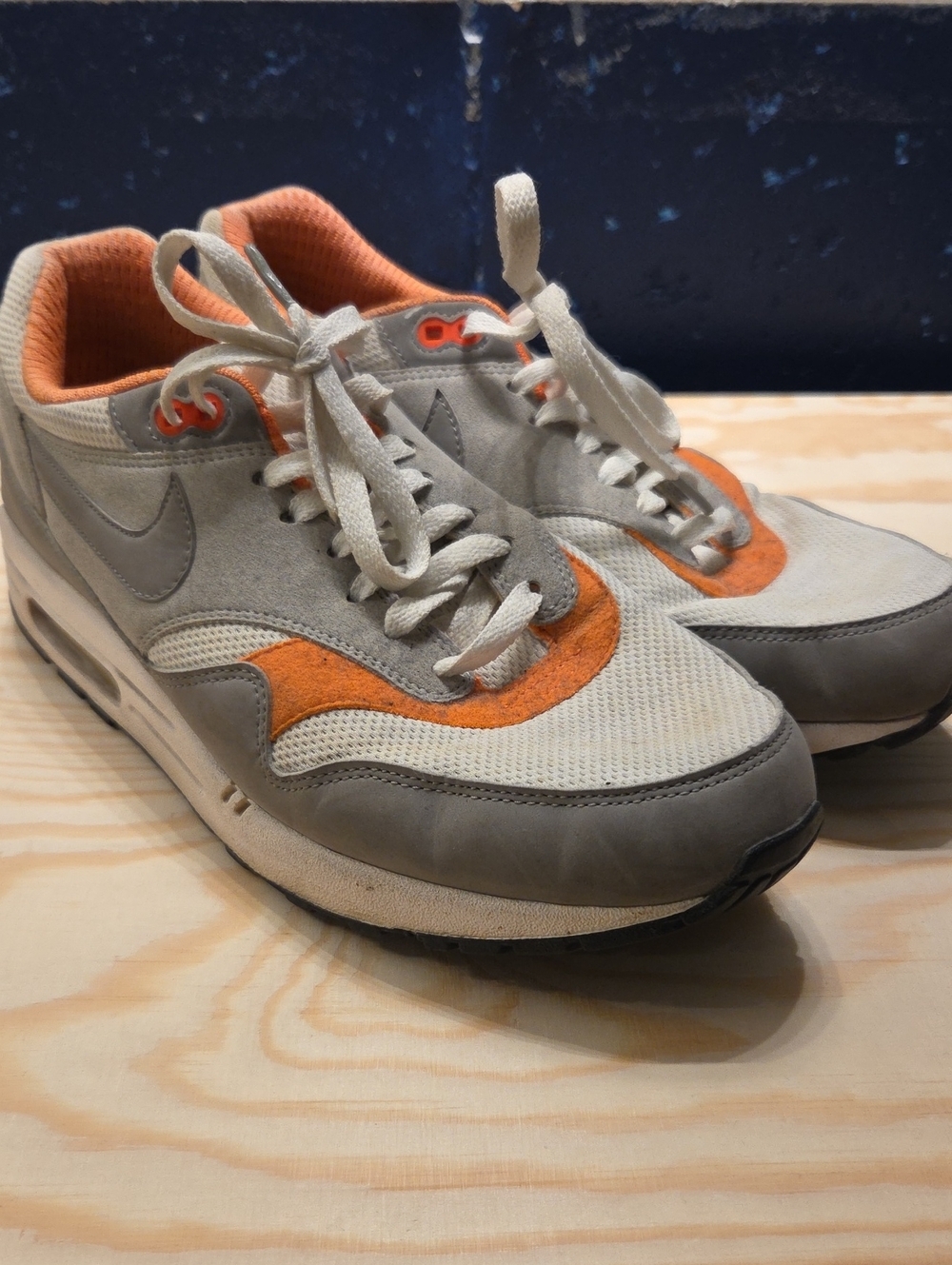 *RARE* Air Max 1 Grey Total Orange (Size 11)